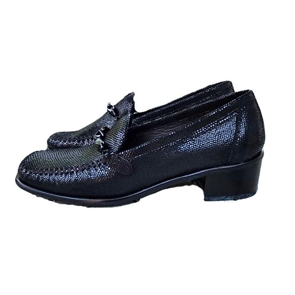 Stuart Weitzman Embellished Textured Patent Leather Heel Loafers 7 - Picture 10 of 11